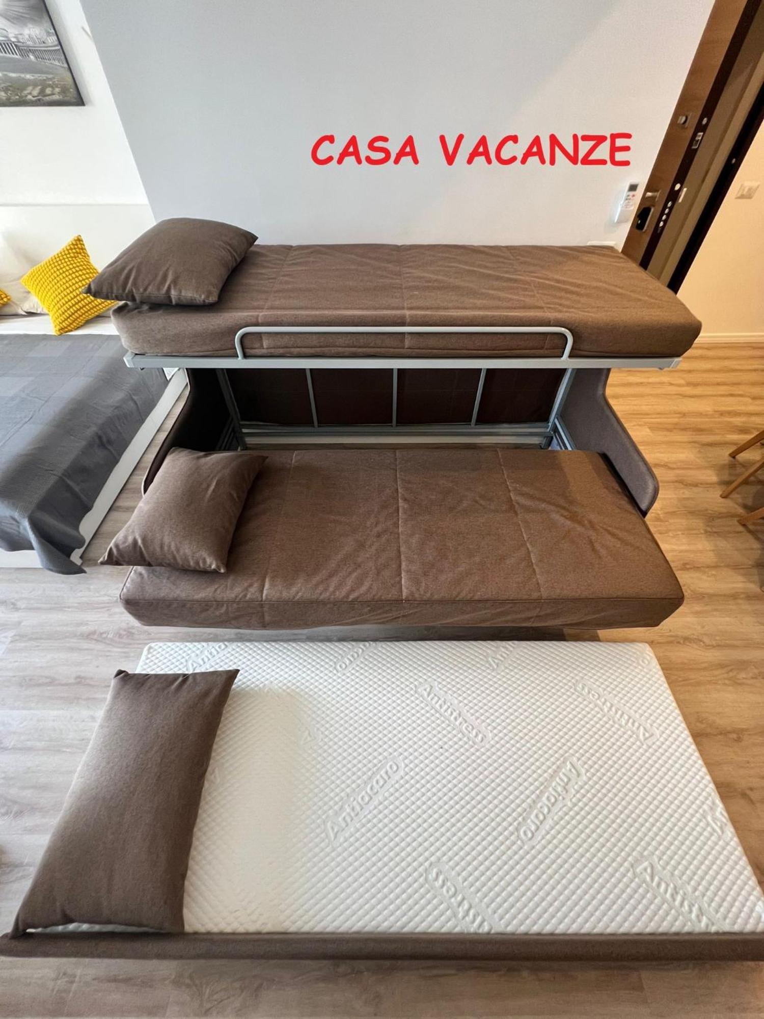 A Due Passi Dal Centro Di Naples